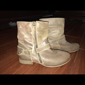 Anthropologie Leather Holding Horse Boots
